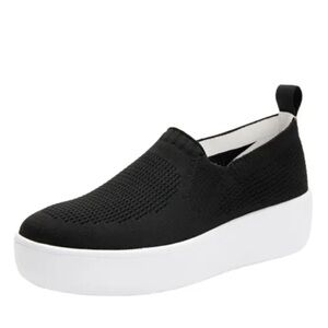Traq by Alegria Black Quaravan 8-8.5